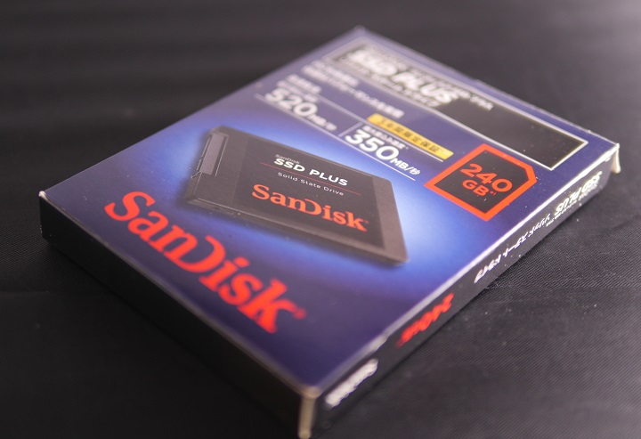 SANDISK SSD UltraII箱